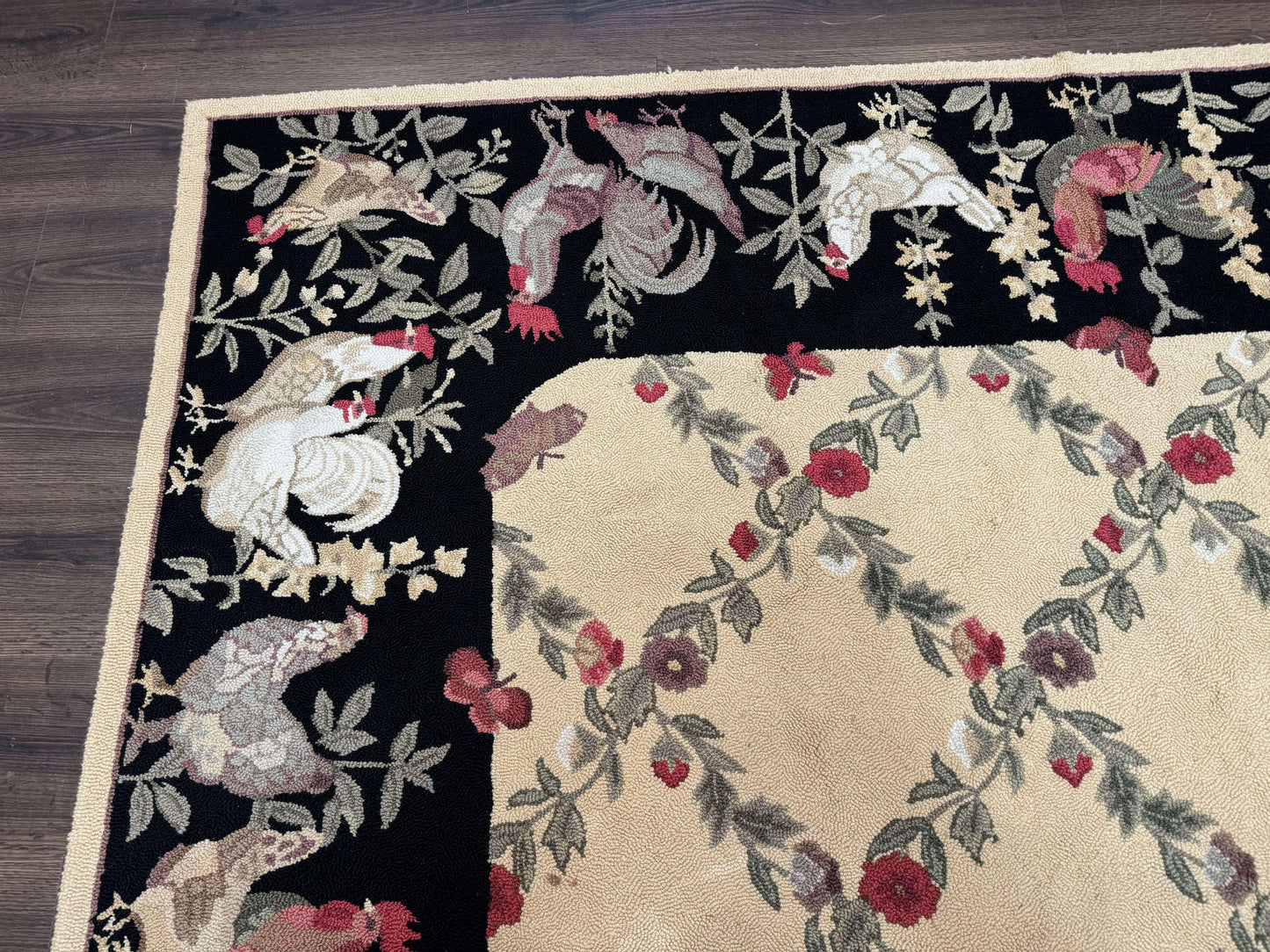 Vintage Hooked Rug 7x9, Rosters in Border, Roses and Butterflies - Nuvé