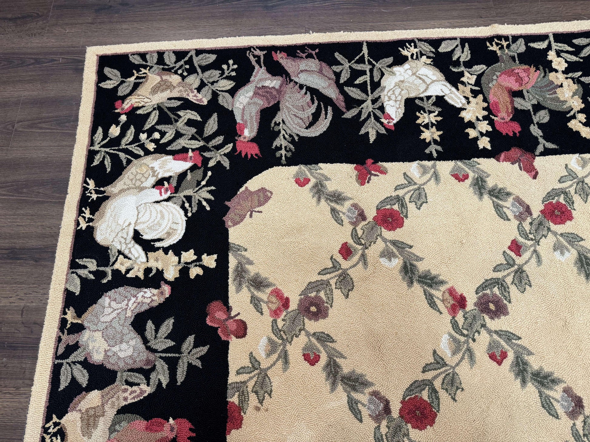 Vintage Hooked Rug 7x9, Rosters in Border, Roses and Butterflies - Nuvé