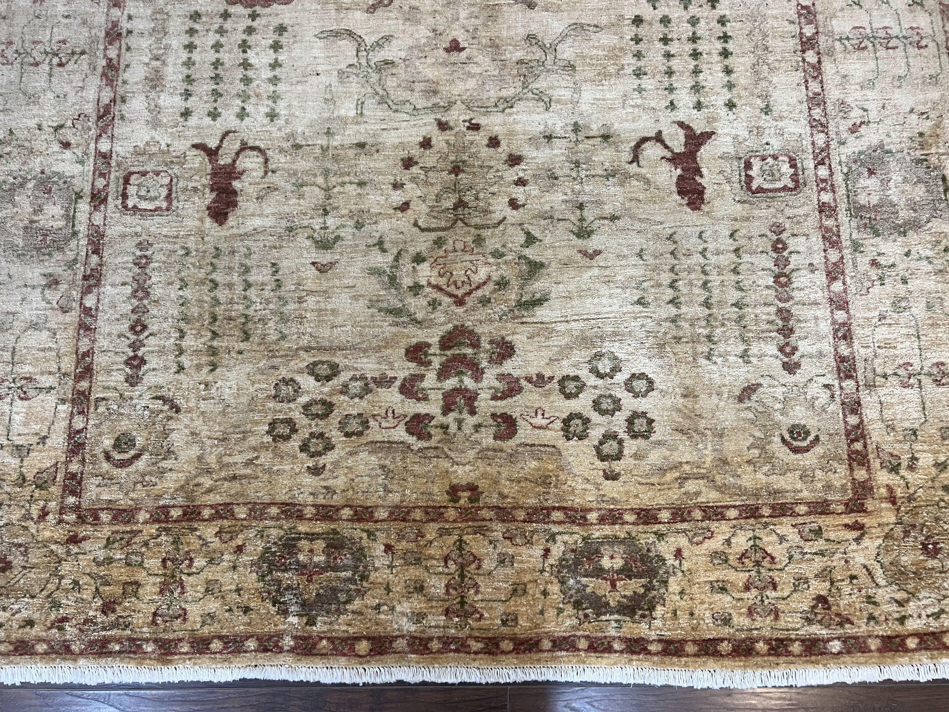 Pakistani Oushak Rug 6 x 9.6, Handmade Wool Peshawar Carpet, Farmhouse Rug - Nuvé