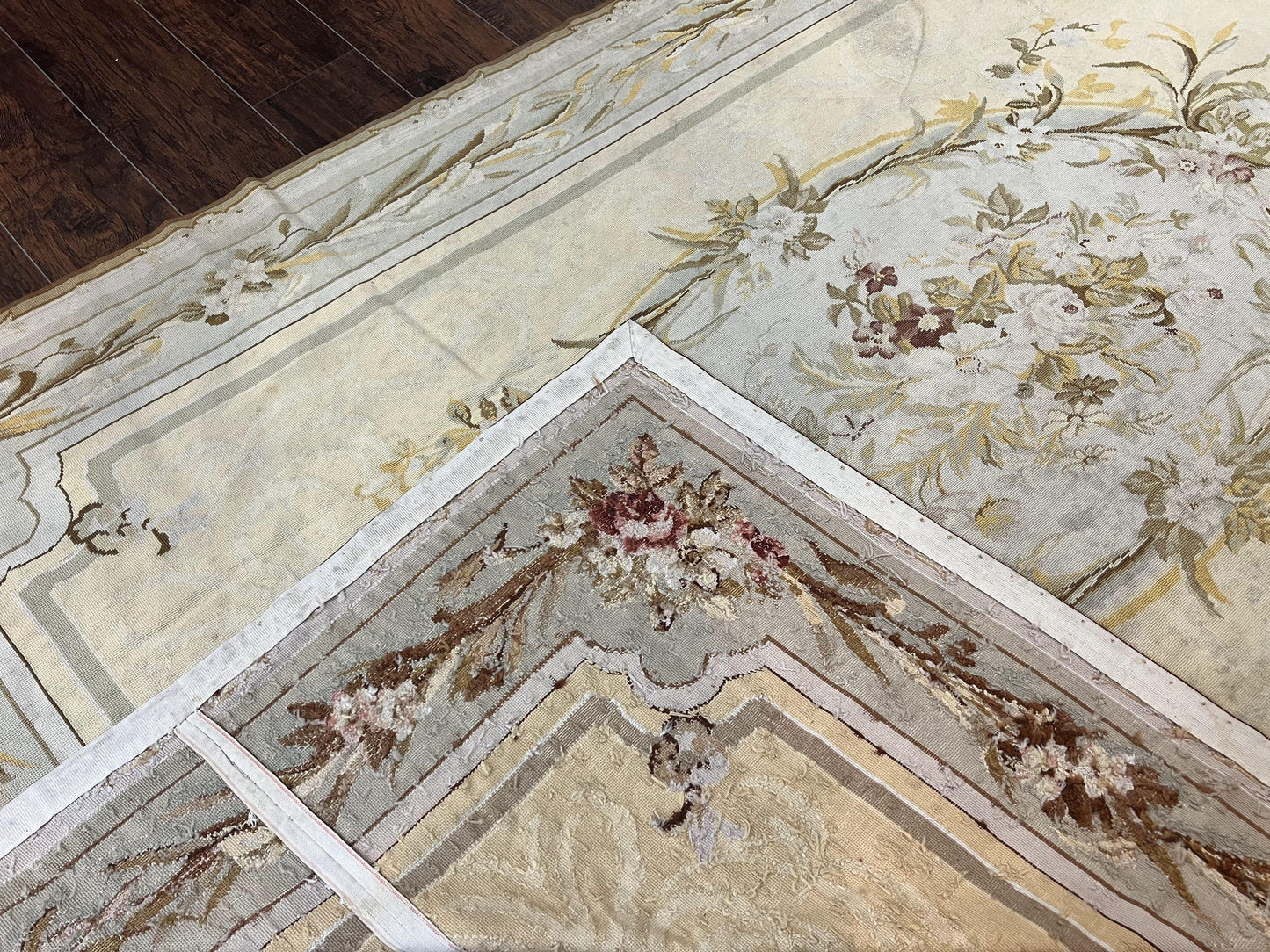 Needlepoint Rug 6x9, Elegant European Design Aubusson Carpet, Vintage Wool Handmade Rug, Light Yellow Ivory - Nuvé
