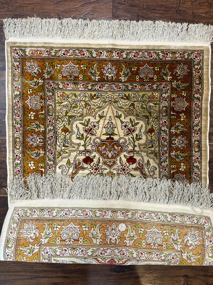 Silk Turkish Hereke Rug 2x3, Birds Lantern Very Fine 400 KPSI, Signed by Masterweaver, Wonderful, Rare, Small Hereke Rug - Nuvé