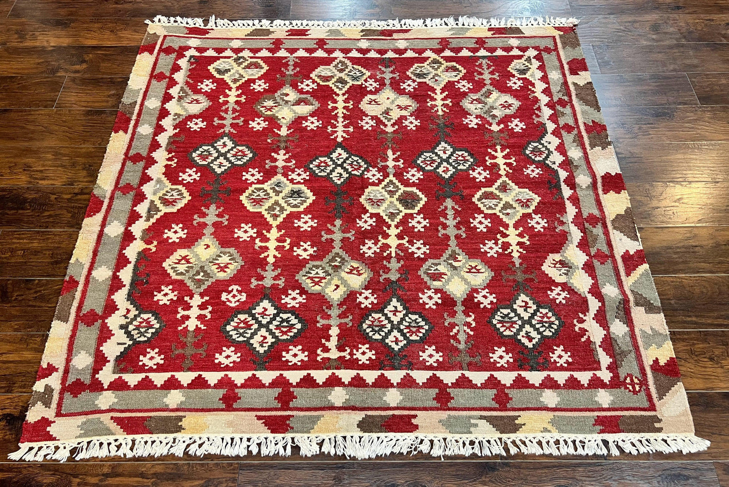Indian Kilim Rug 6x6, Square Kilim Flatweave Carpet, Vintage Handmade Wool Rug, Red - Nuvé