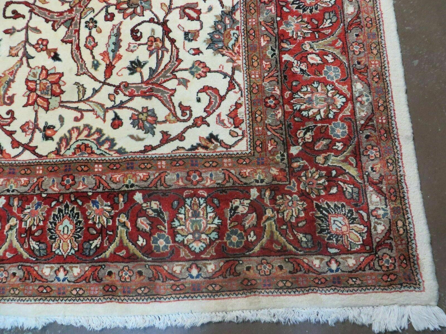 7' X 10' Vintage Handmade India Floral Oriental Wool Rug Hand knotted Carpet - Nuvé