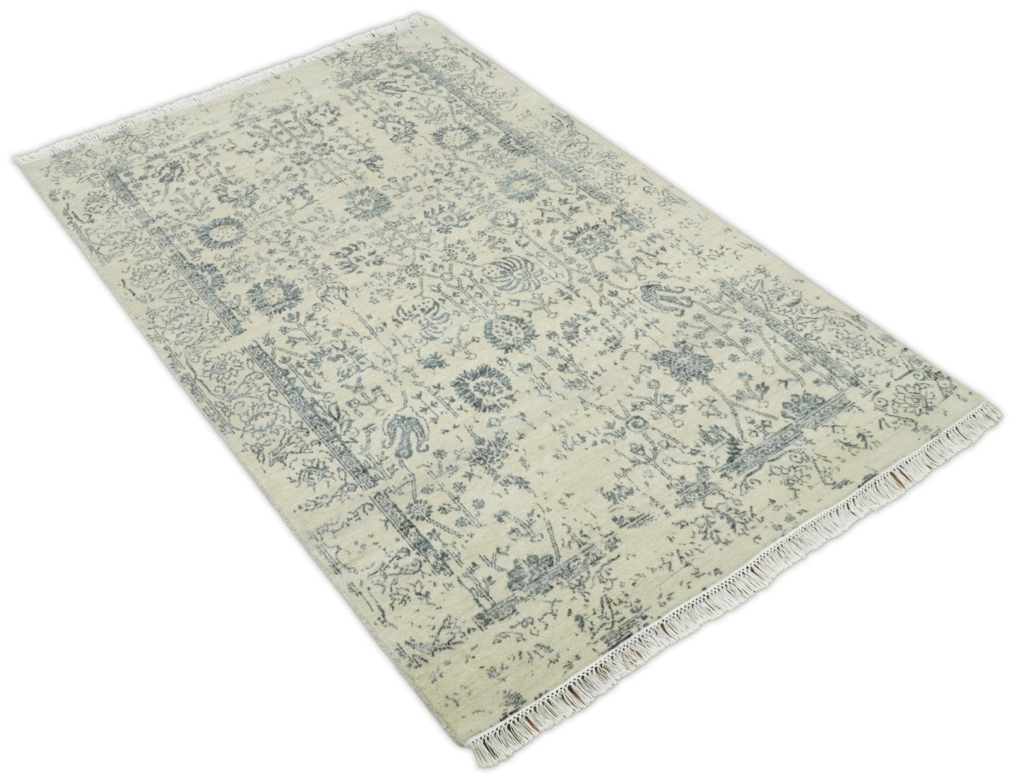 4x6 Fine Hand Knotted Beige and Gray Traditional Vintage Persian Style Antique Wool and Silk Rug | AGR14 - Nuvé