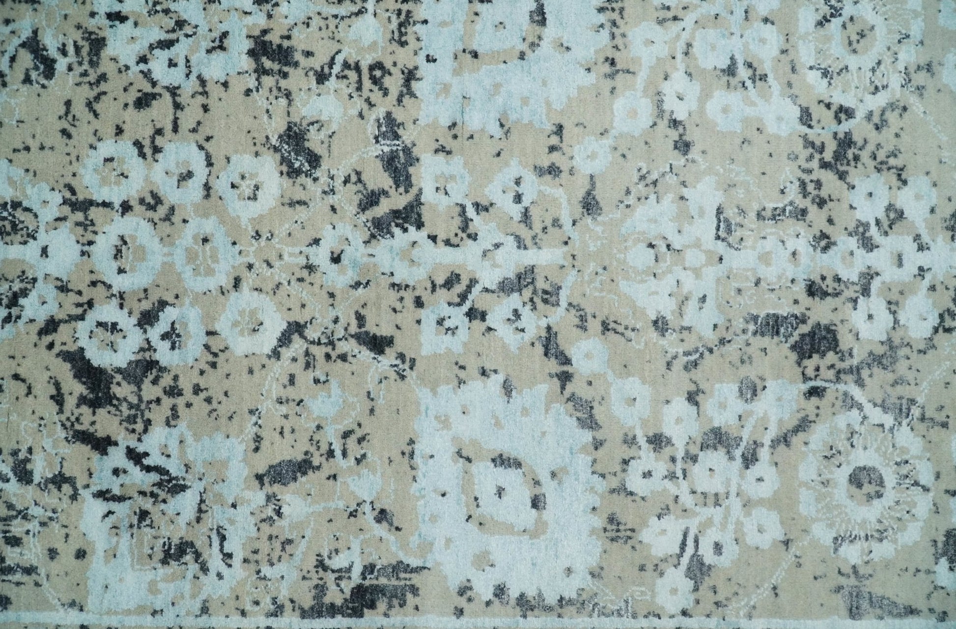 4x6 Fine Hand Knotted Aqua, Beige and Black Traditional Vintage Persian Style Antique Wool and Bamboo Silk Rug | AGR10 - Nuvé