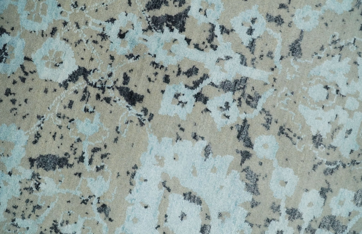 4x6 Fine Hand Knotted Aqua, Beige and Black Traditional Vintage Persian Style Antique Wool and Bamboo Silk Rug | AGR10 - Nuvé