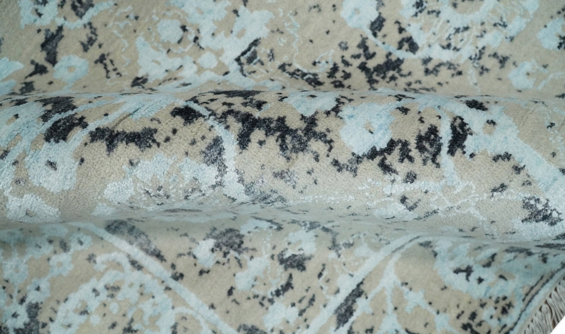 4x6 Fine Hand Knotted Aqua, Beige and Black Traditional Vintage Persian Style Antique Wool and Bamboo Silk Rug | AGR10 - Nuvé