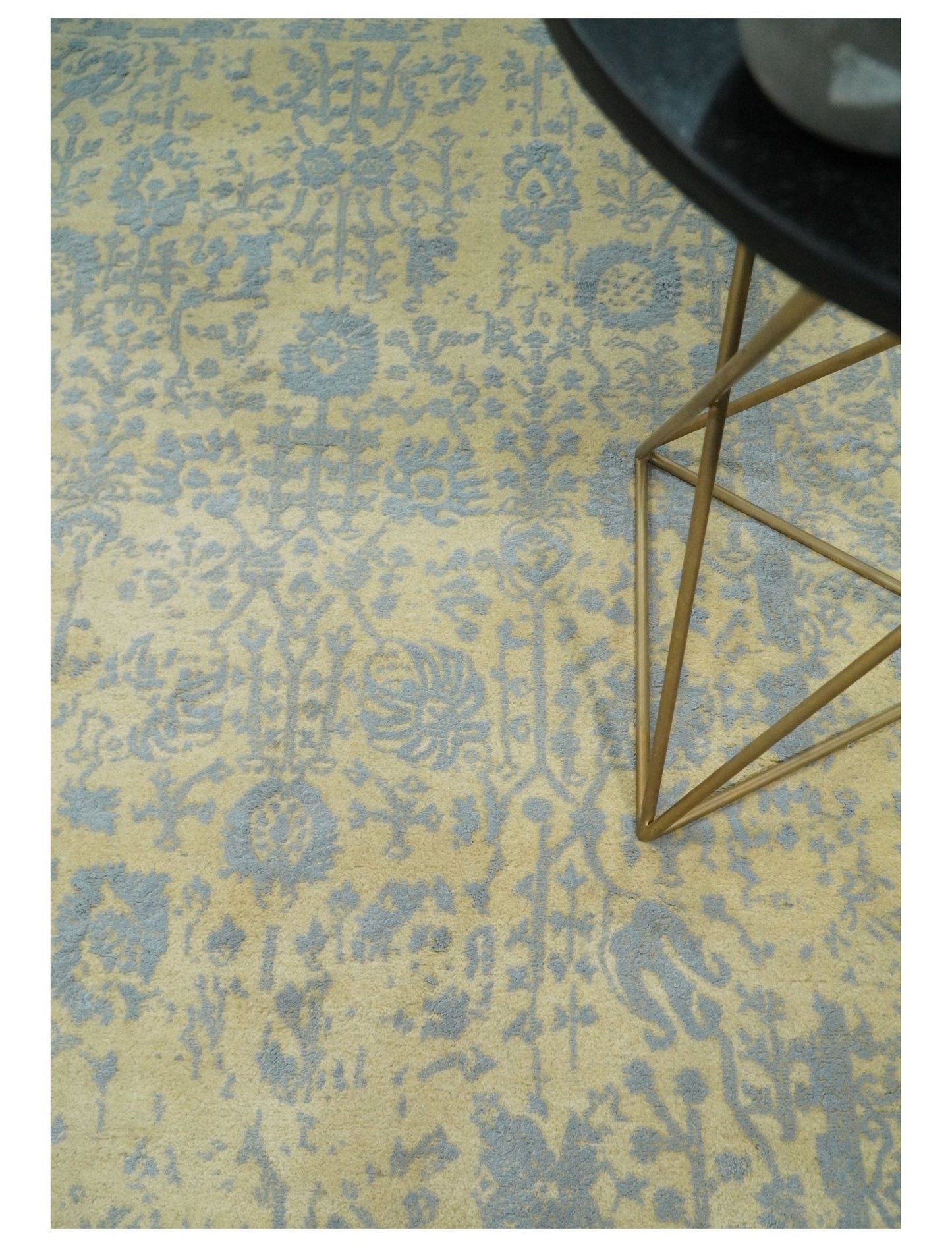 4x6 Fine Hand Knotted Gold and Silver Traditional Vintage Persian Style Antique Wool and Silk Rug | AGR11 - Nuvé