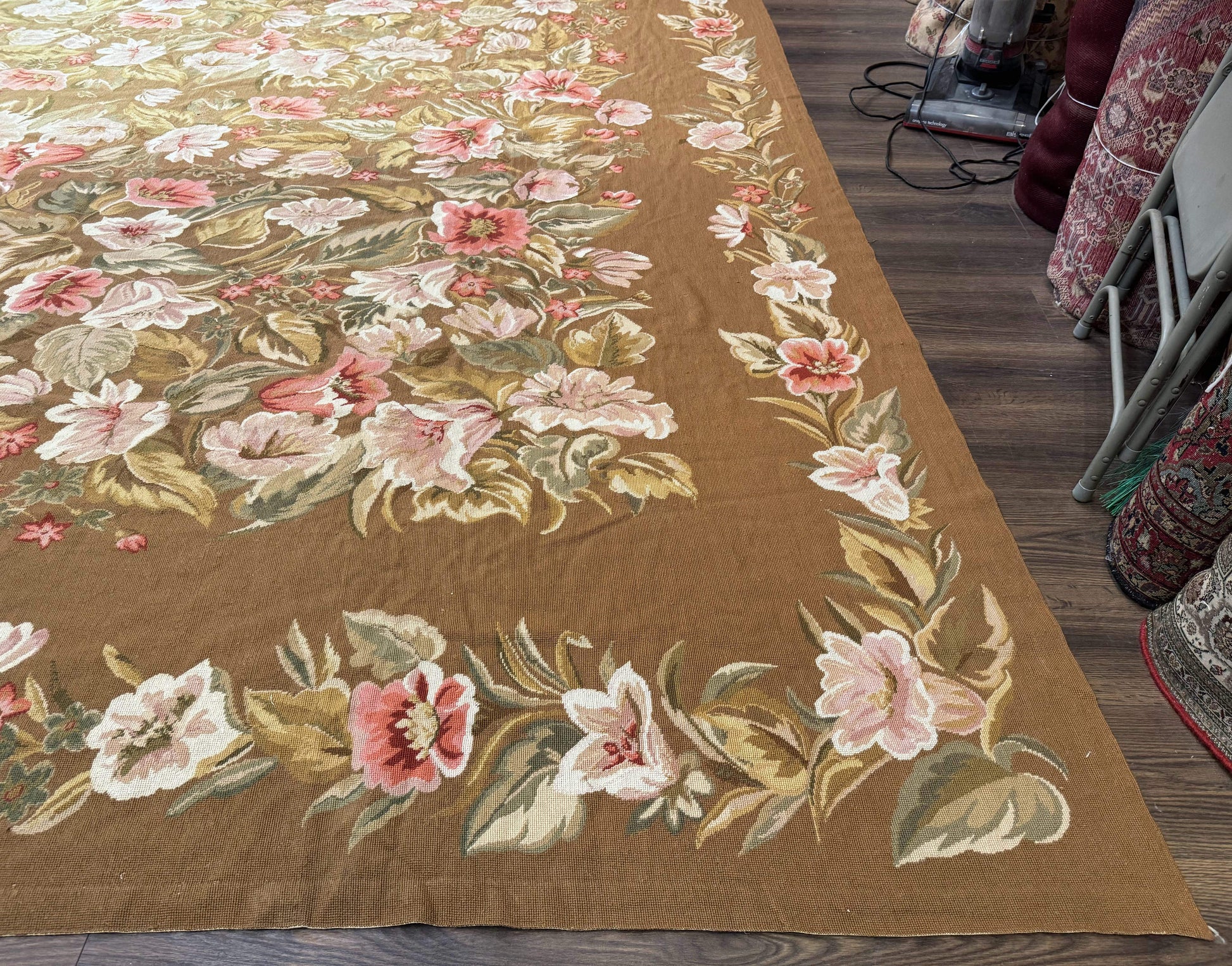 Large Needlepoint Rug 11x14, Vintage Floral Wool Carpet, Caramel - Nuvé