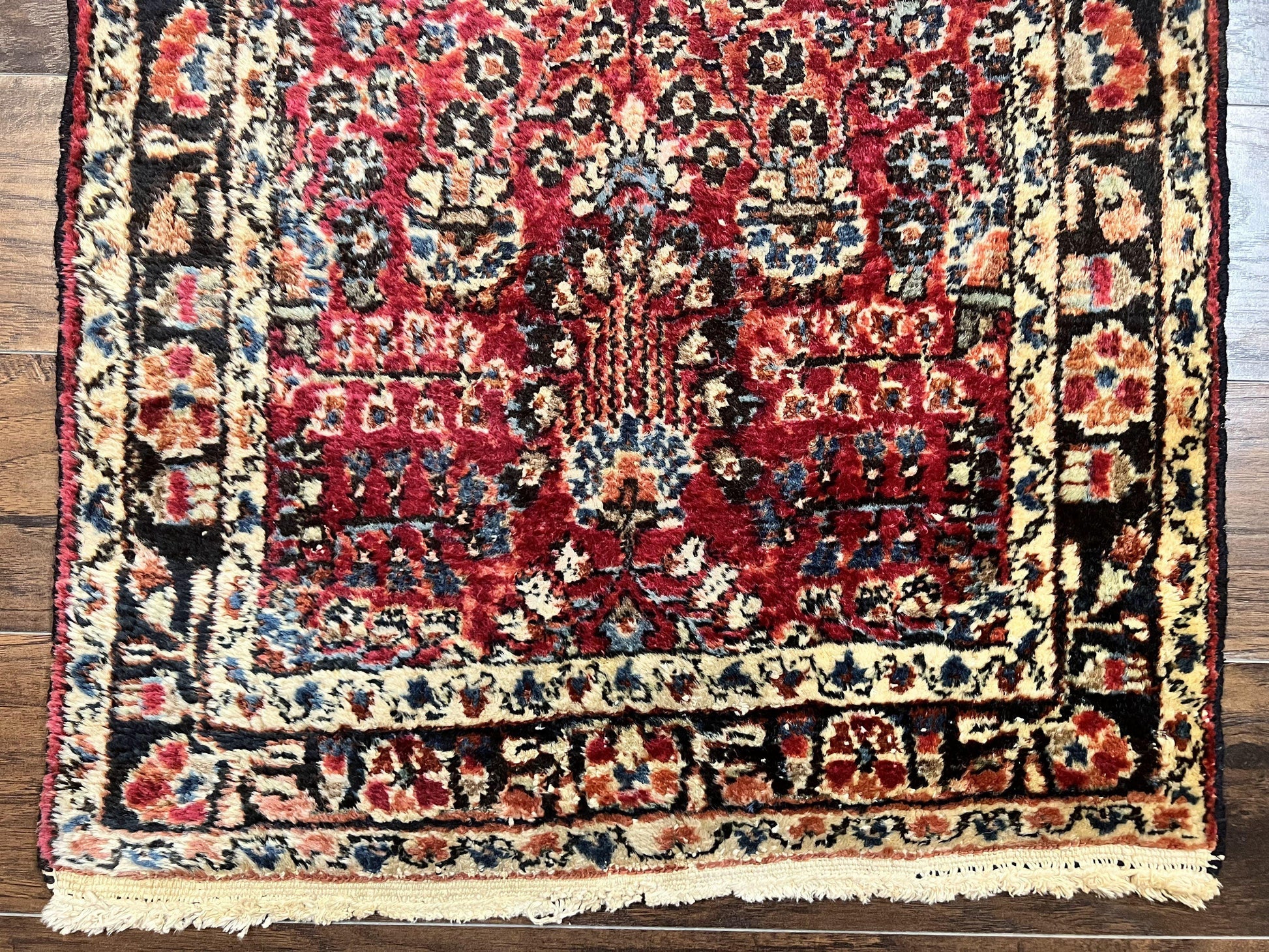 Antique Persian Runner Rug 2.9 x 17, Rare Sarouk Runner, Handmade Wool Rug for Hallway, Red, Floral - Nuvé