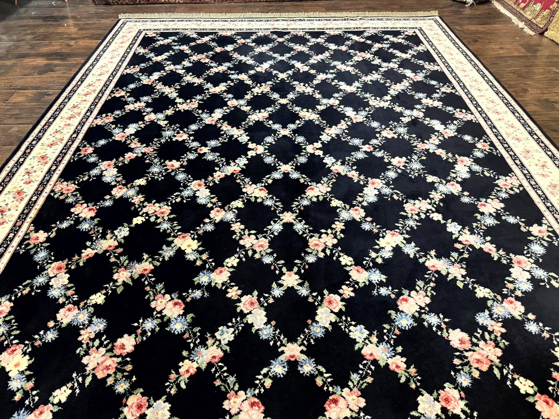 Karastan Rug 8.8 x 12, Garden of Eden #509/1270, Ebony Trellis, Vintage Discontinued Wool Pile Karastan Carpet - Nuvé