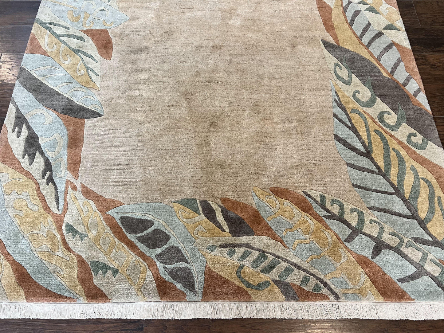 Modern Tibetan Rug 7x10, Soft Wool, Tufenkian Style Carpet, Tibet Nepali Rug, Open Field, Handmade Wool Rug - Nuvé