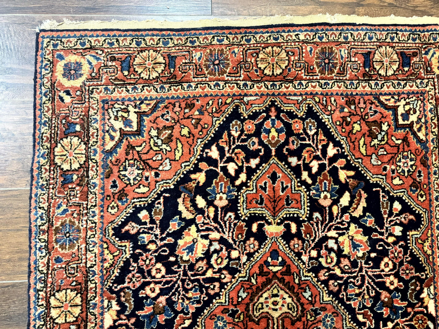 Persian Sarouk Rug 3.6 x 5, Medallion Rug, Red and Midnight Blue, Handmade Semi Antique Vintage Wool Carpet - Nuvé