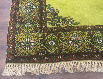 Moroccan Rug 6x8, Semi Open Field, Vintage, Lime Green, Wool Carpet - Nuvé