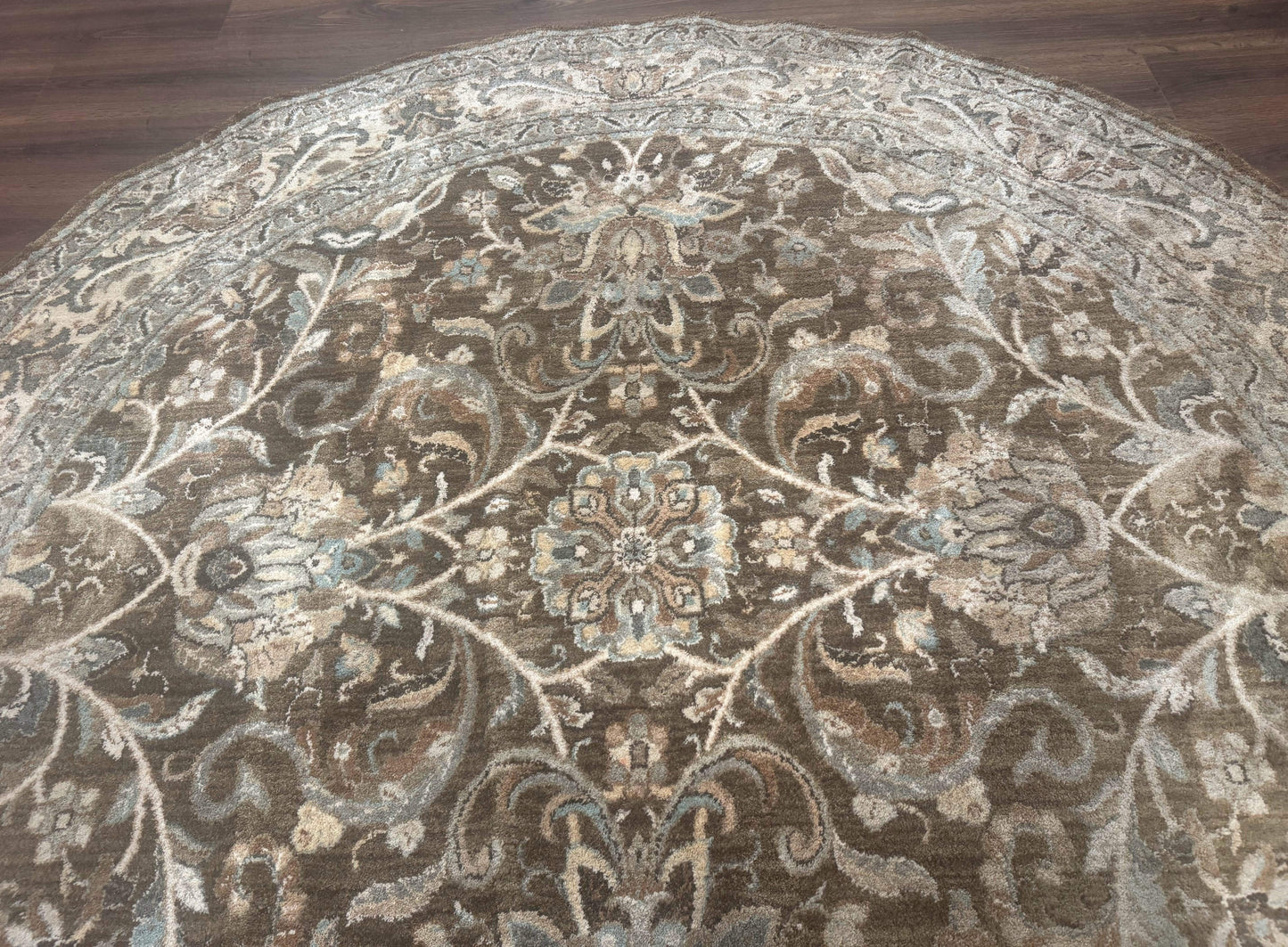 Round Karastan Rug 8x8 ft, Euphoria New Bridge Karastan Rug, Indo Mahal Design - Nuvé