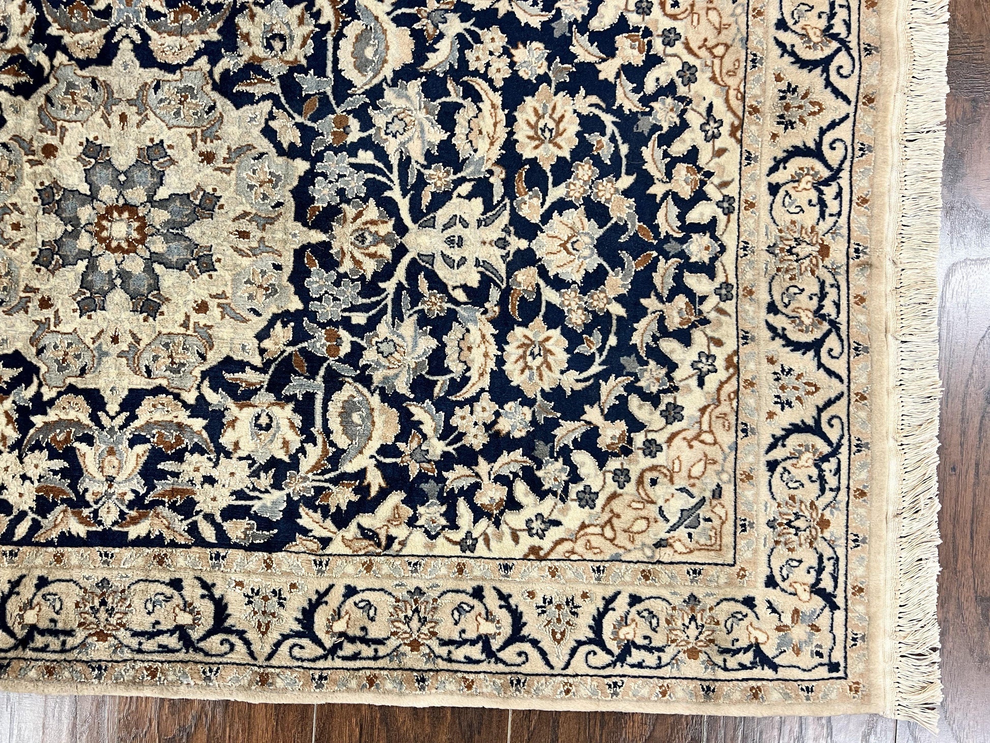 Persian Nain Rug 3x5, Floral Medallion Oriental Carpet, Very Fine Hand Knotted Handmade Wool and Silk Highlights Rug, Vintage Semi Antique - Nuvé