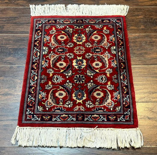 Small Pak Persian Handmade Wool Rug 1.7 x 2, Red - Nuvé
