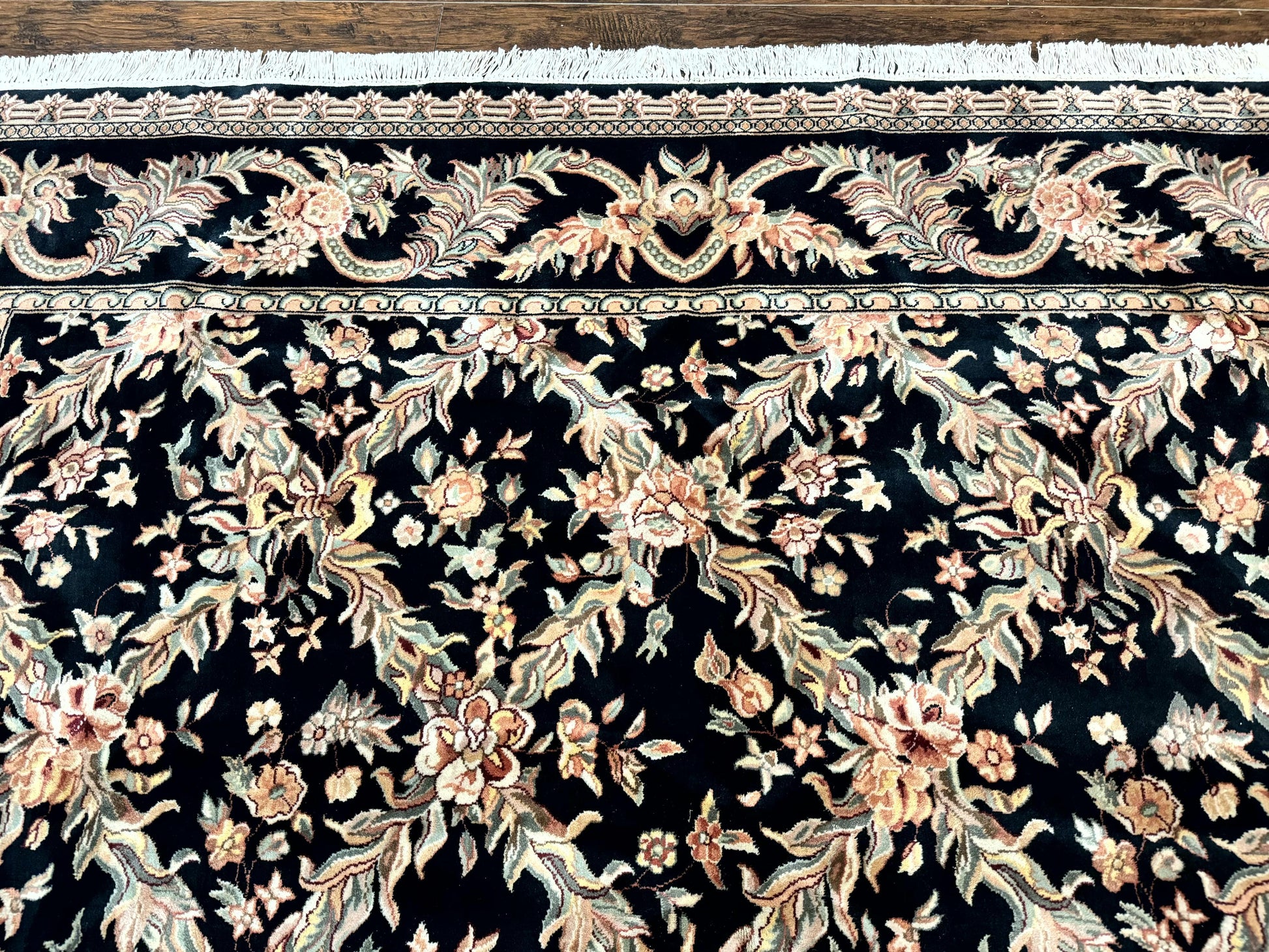 Pak Persian Rug 8x10, Black, Handmade - Nuvé