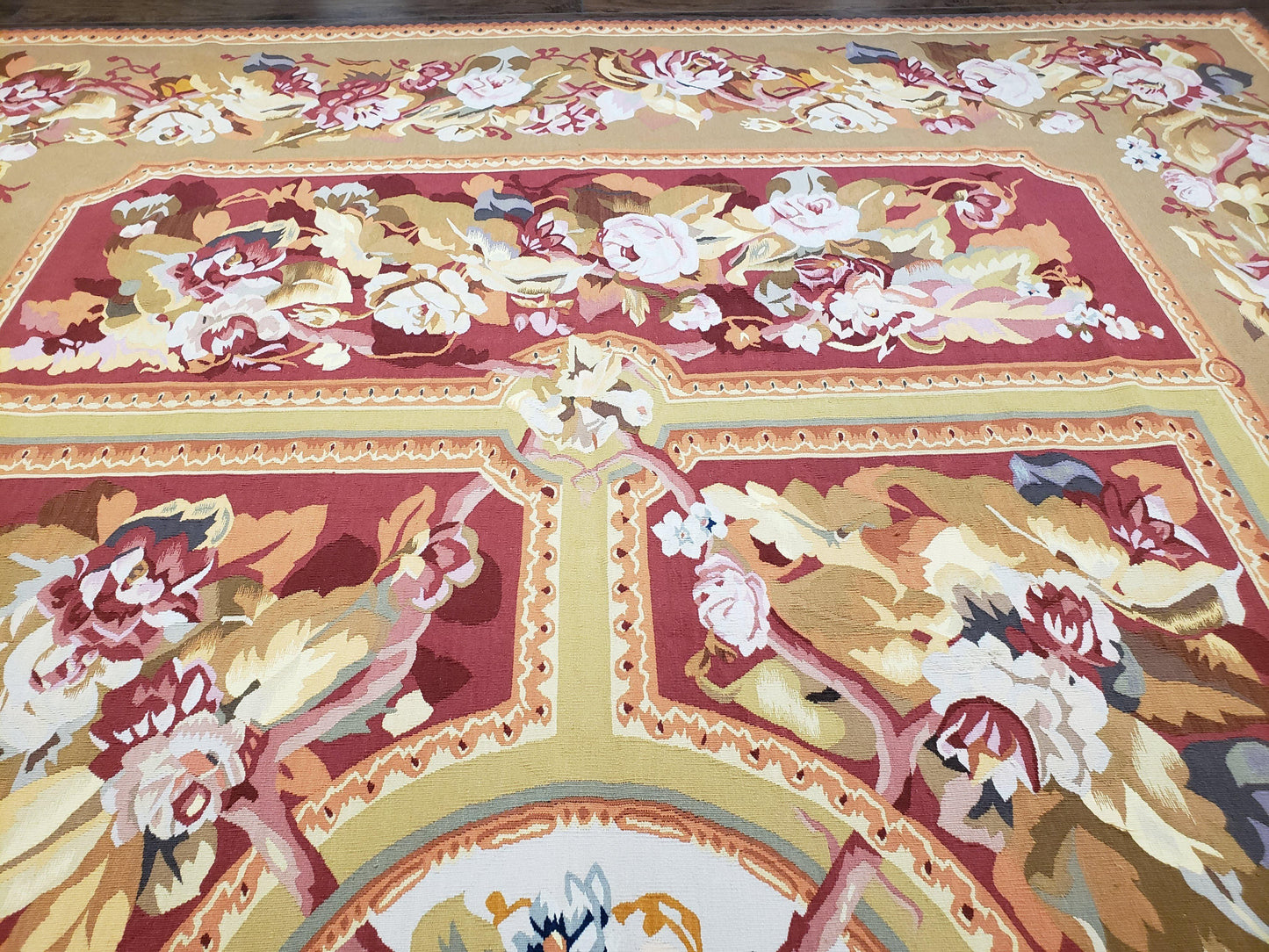 Vintage Chinese Aubusson Savonnerie Flat Pile Rug 9.9 x 14.5 Wool Handwoven Red & Khaki Large Flowers Rug 9x14 - 10x15 Michaelian Kolhberg - Nuvé