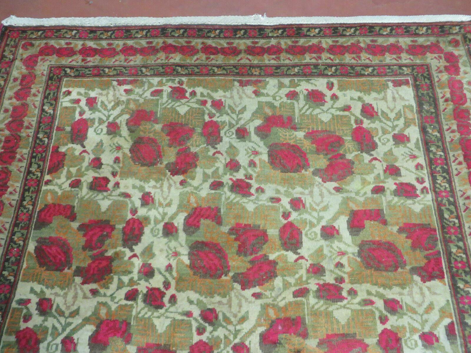 5' X 6' Antique Handmade India Floral Oriental Wool Rug Roses Flowers Traditional Contemporary Design - Nuvé