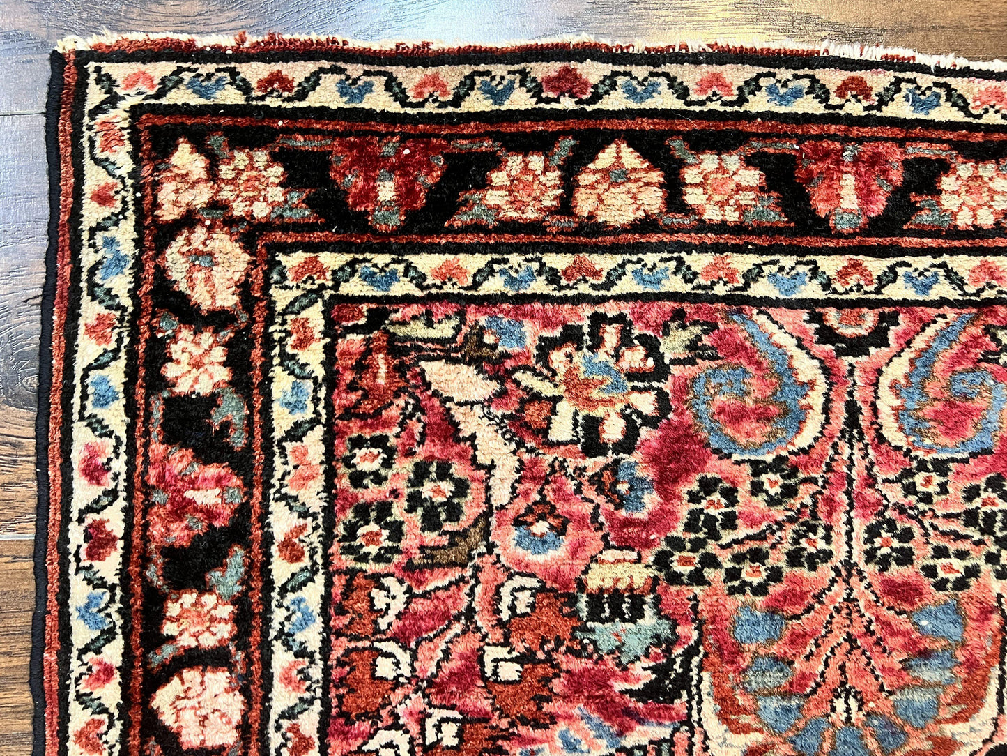 Small Antique Persian Rug 2.6 x 4, Red Floral Handmade 1920s Wool Rug, Persian Hamadan Lilian Rug - Nuvé