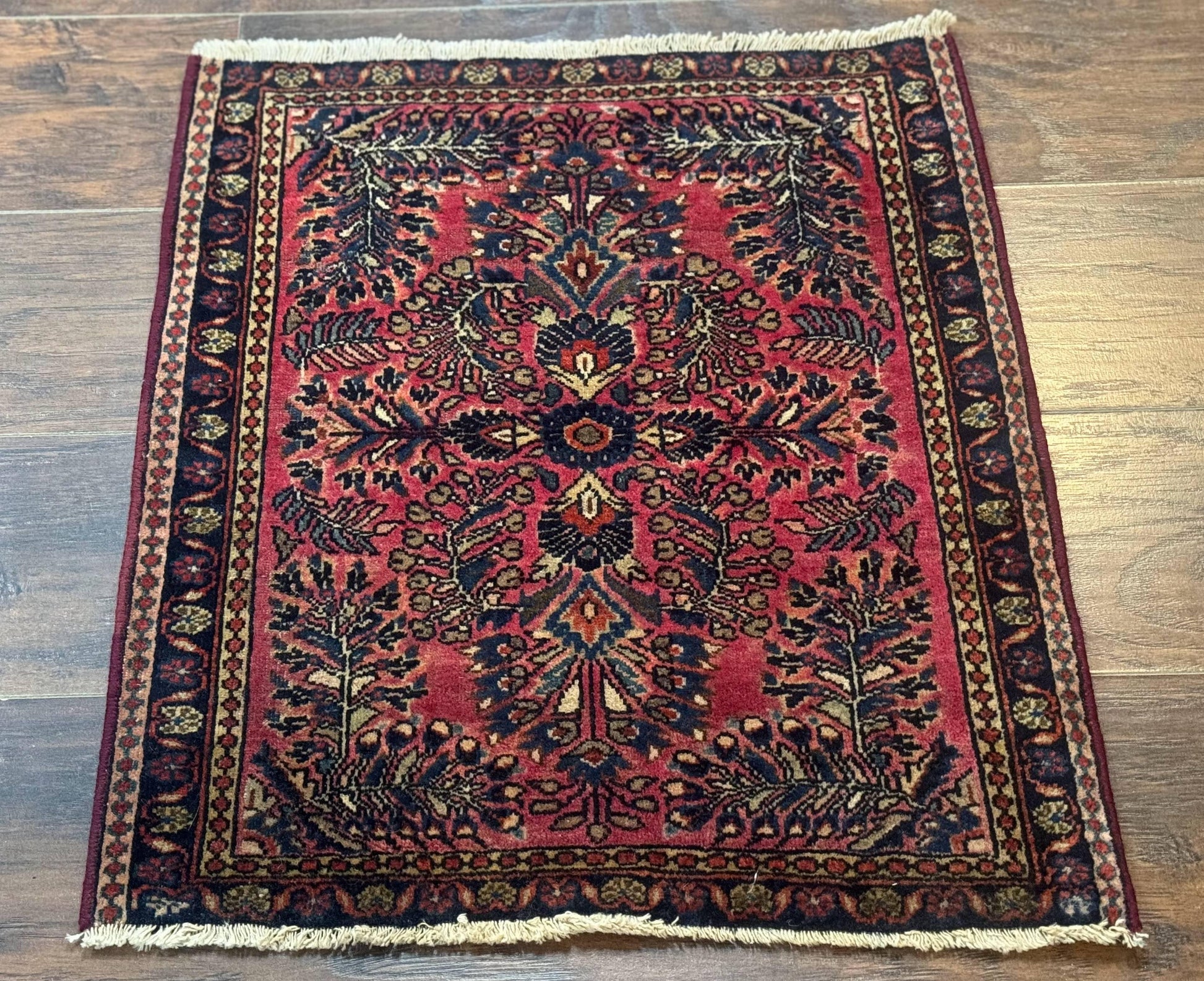 Small Antique Persian Sarouk Rug 2x2 ft, Red 1920s Wool Rug - Nuvé