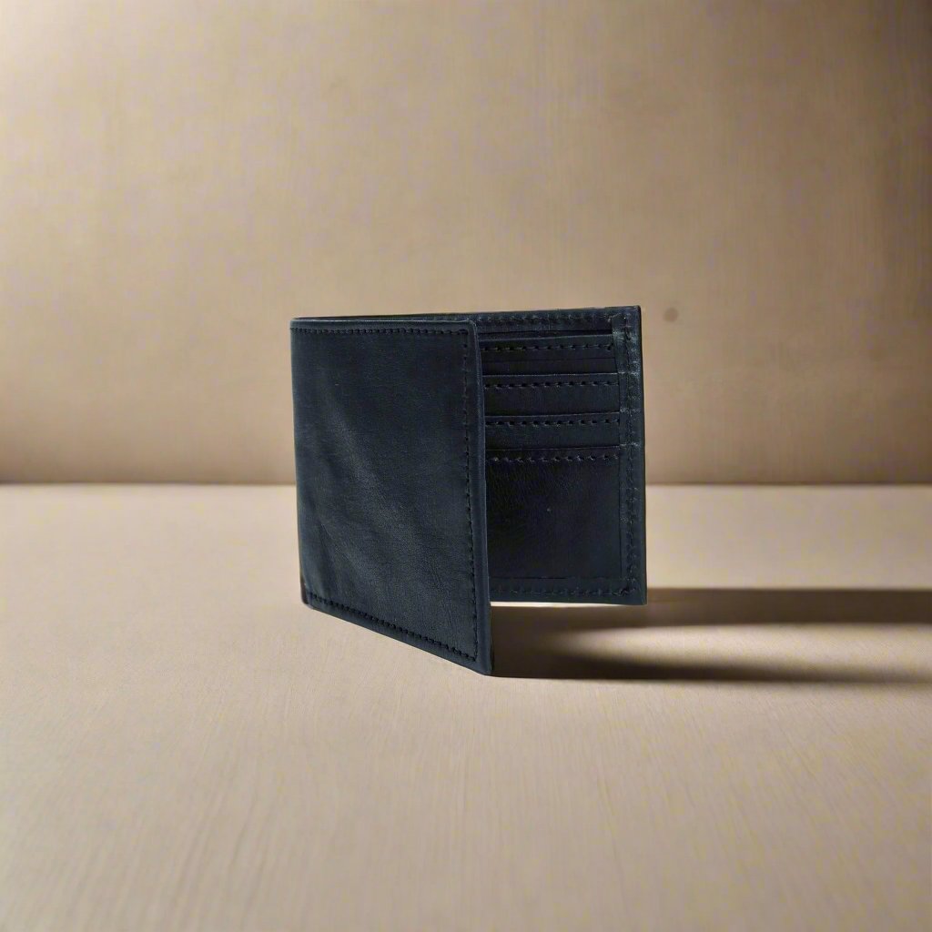 Juan Carlos | Men's Bifold Wallet - Nuvé