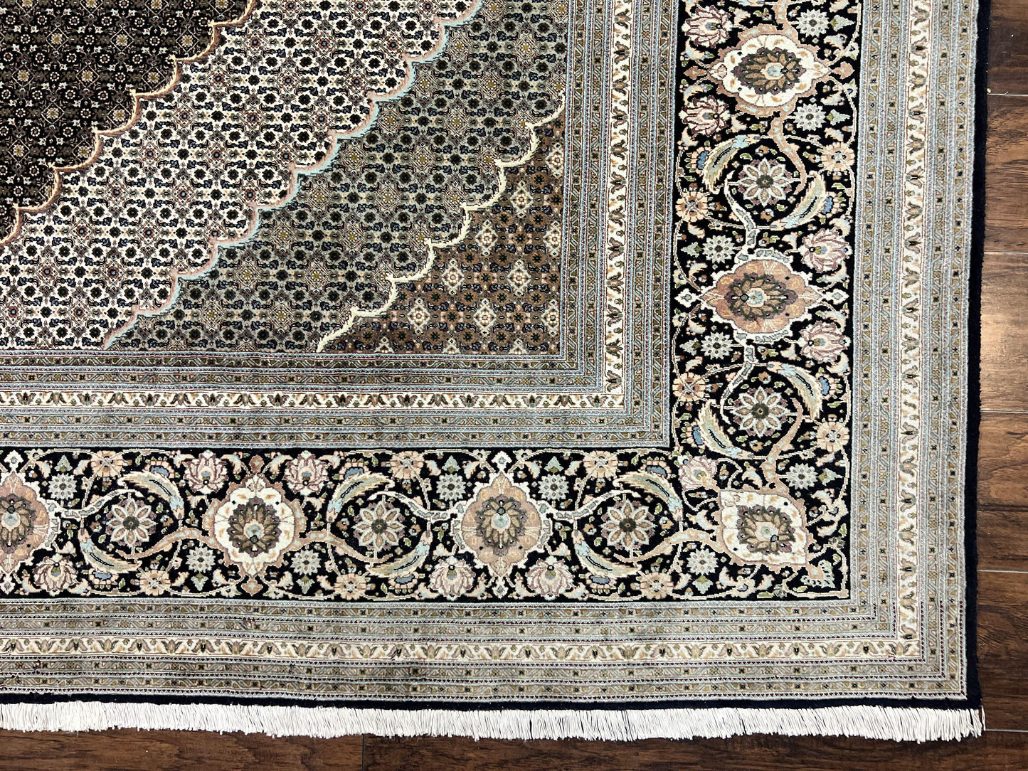 Exquisite Persian Tabriz Rug - 10x13, 400 KPSI, Herati Pattern - Nuvé
