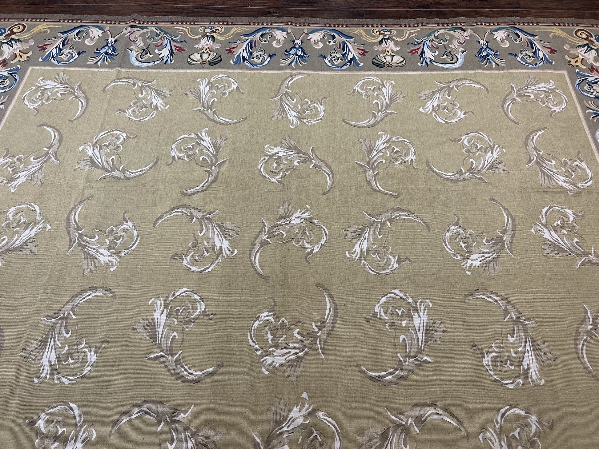 Vintage Aubusson Flatweave Area Rug 9x12, Aubusson Weave, Wool, Beige, Handmade, French European Design, 8'9" x 11'9" - Nuvé