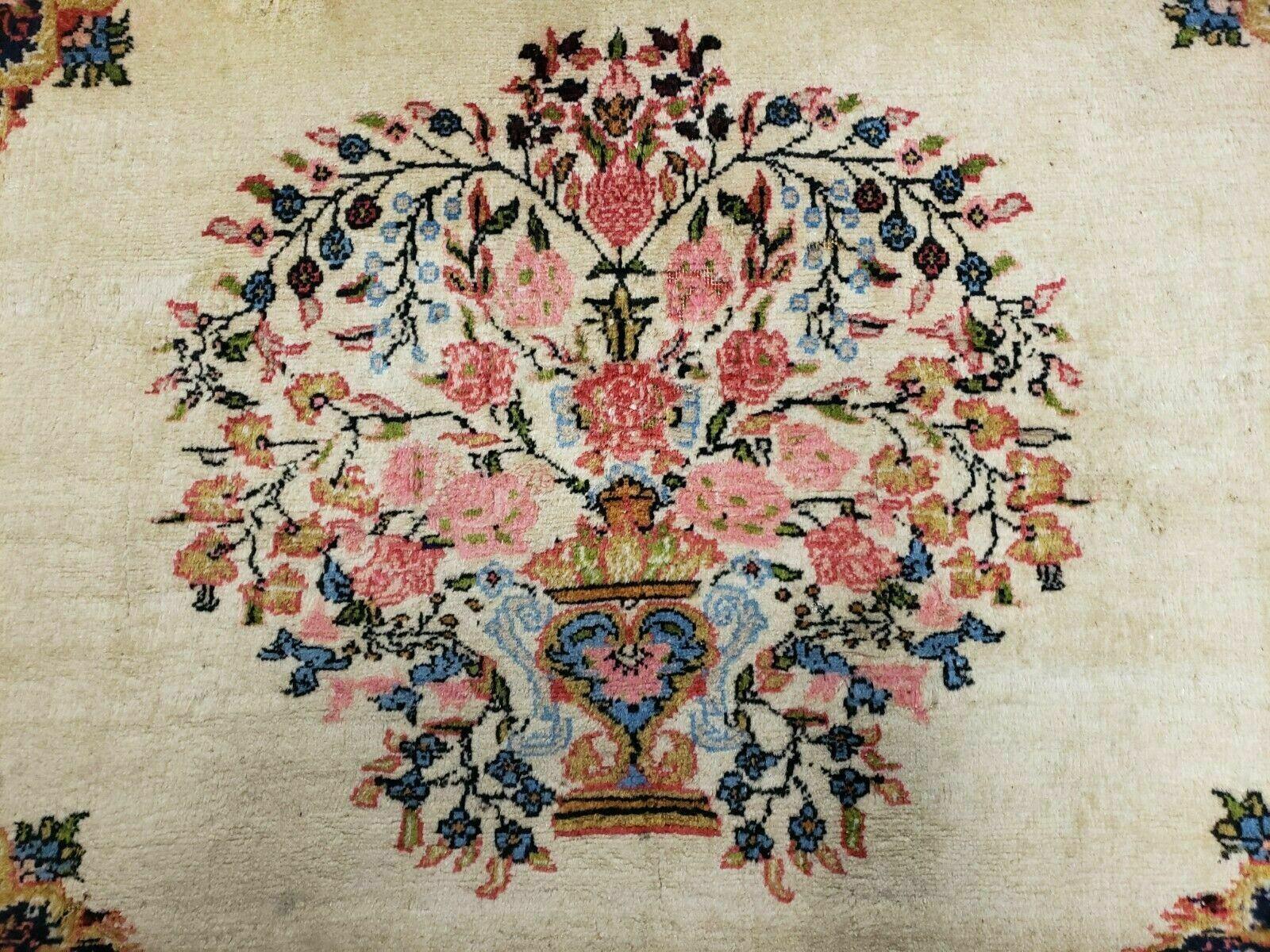 2' 7" X 3' 6" Antique Rug Hand Knotted Pictorial Wool Oriental Flowers - Nuvé
