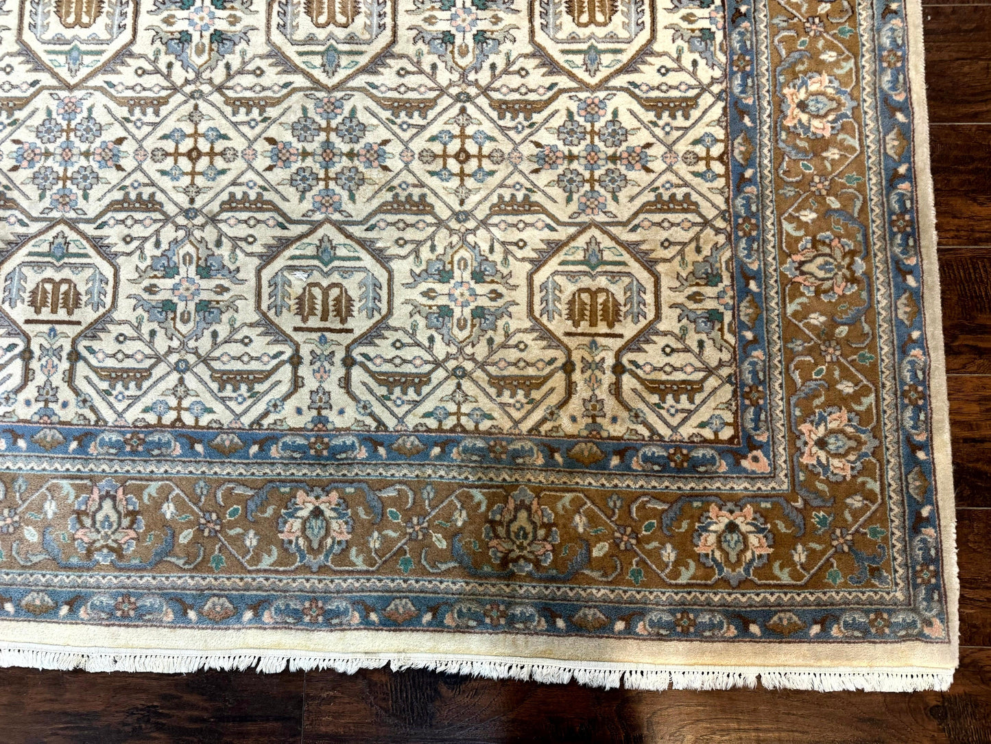 Indo Persian Rug 6x9, Beige, Allover Pattern, Vintage Wool Oriental Carpet - Nuvé