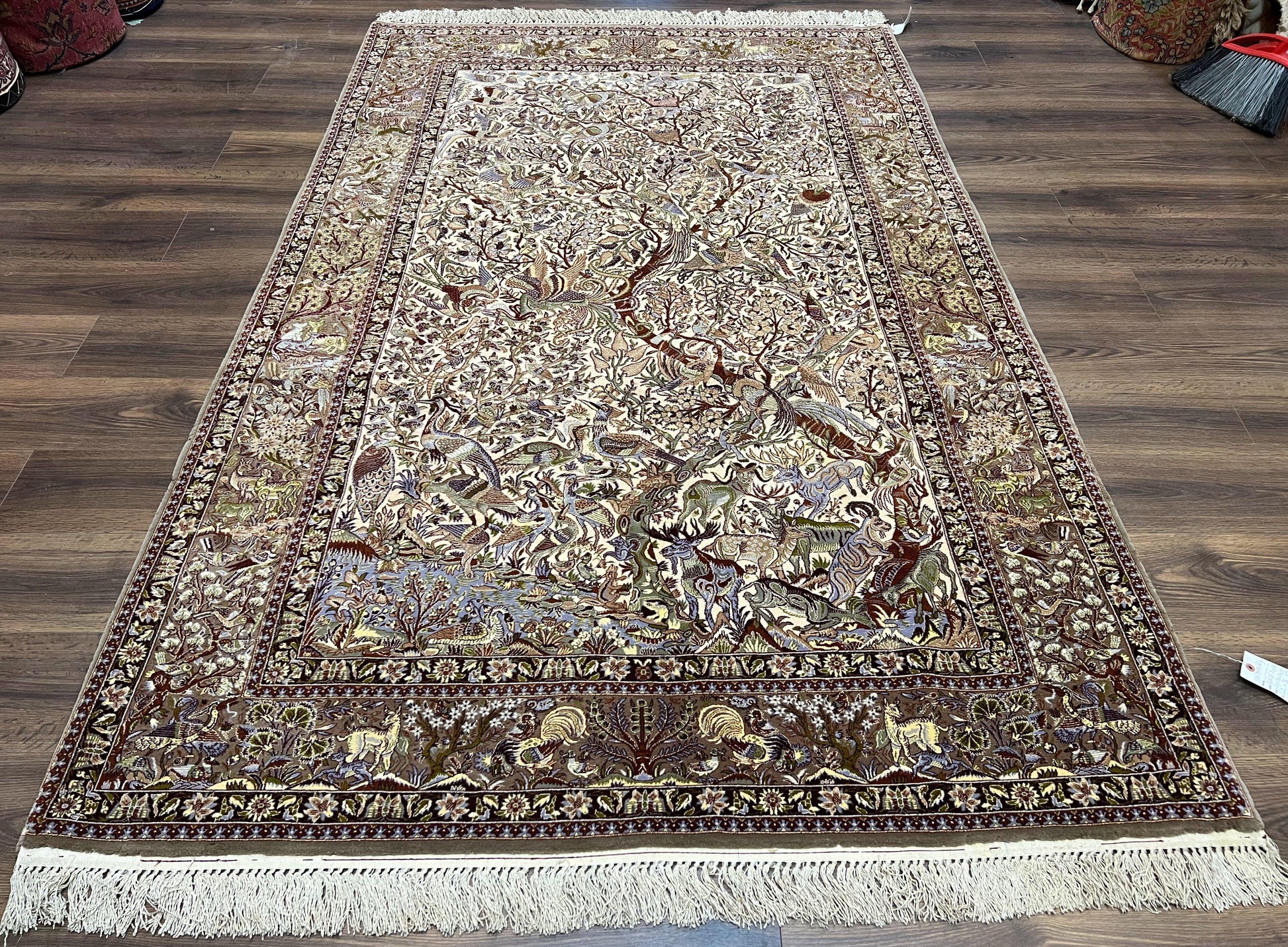 Persian Isfahan Rug 5x8 - Tree of Life, Animal Pictorials, Kork Wool & Silk - Nuvé