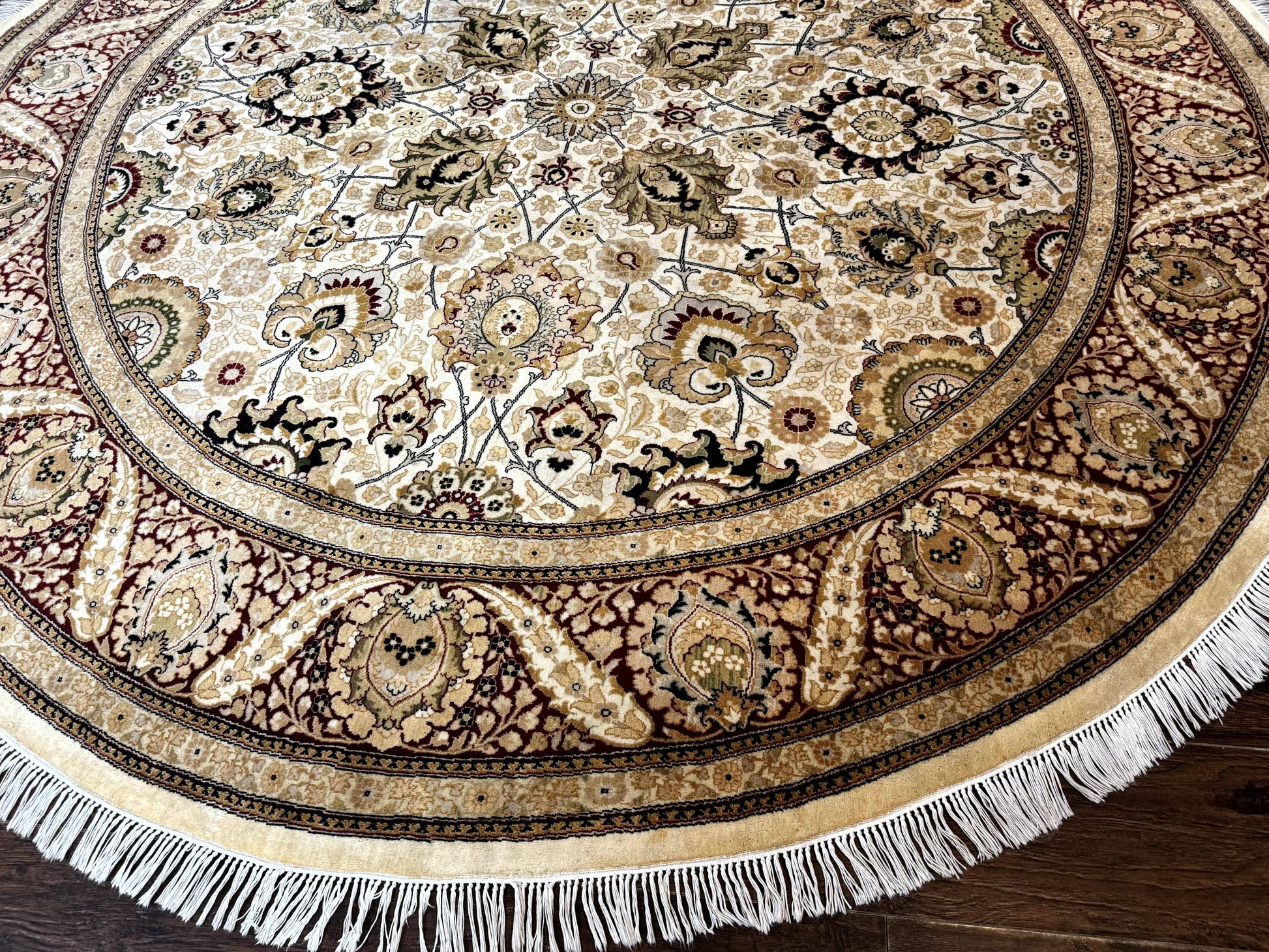Round Pak Persian Rug 8x8, Vintage Handmade Wool Traditional Carpet, Beige Dark Red, Fine 270 KPSI - Nuvé