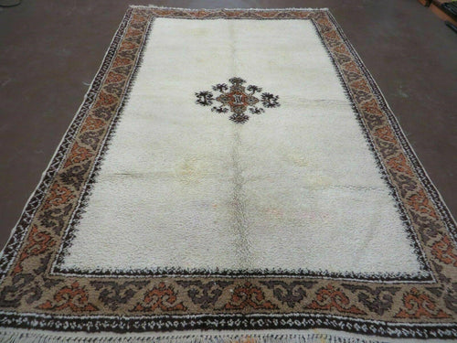 Vintage Moroccan Rug 6x9, Hand Knotted Soft Wool Moroccan Carpet, Berber Rug, Open Field, Beige and Tan, Medallion Rug, Tribal Rug 6 x 9 - Nuvé