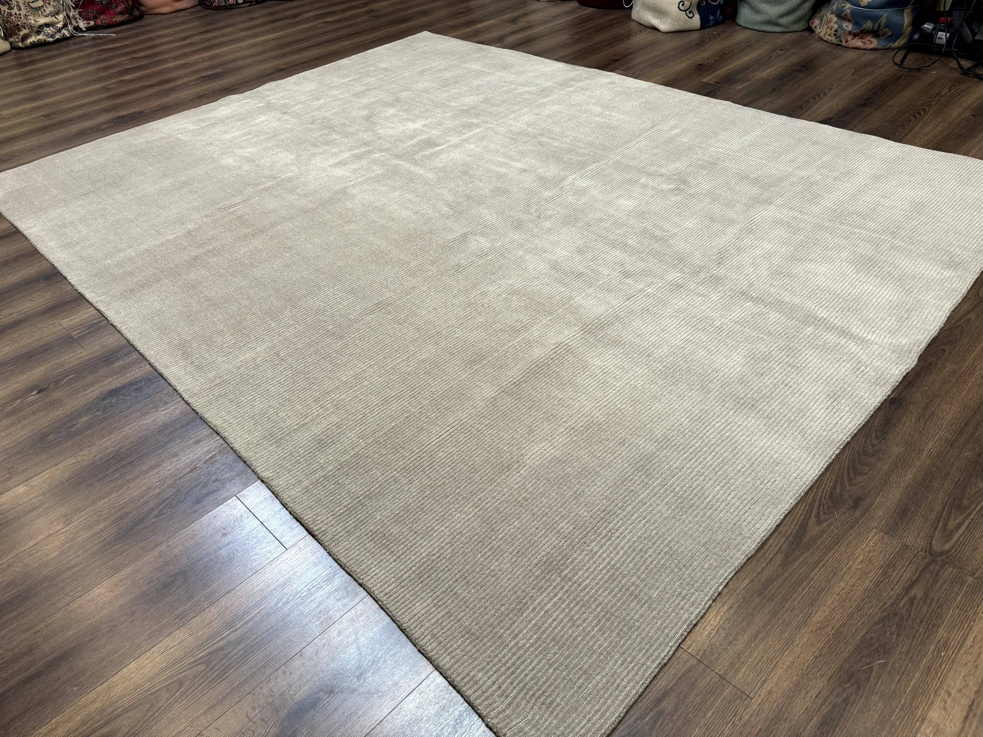 Tibetan Rug 8x10 Taupe Handmade Wool Modern Contemporary Carpet - Nuvé