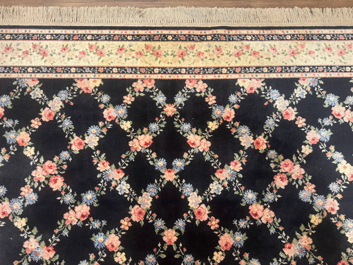 8.8 x 12 Karastan Garden of Eden Rug, Ebony Trellis #509/1270, Black, Floral, Wool Pile, Vintage, Discontinued - Nuvé
