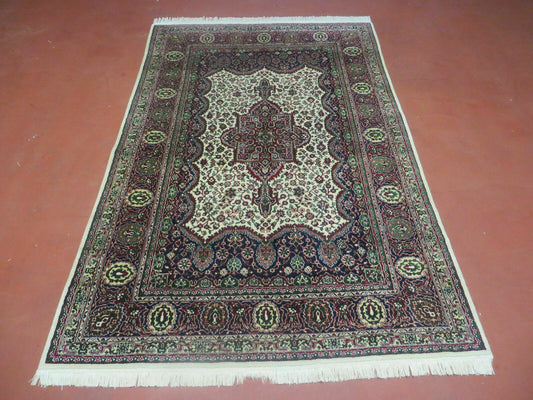 4' X 6' Vintage Fine Handmade Turkish Floral Oriental Wool Rug detailed Organic - Nuvé