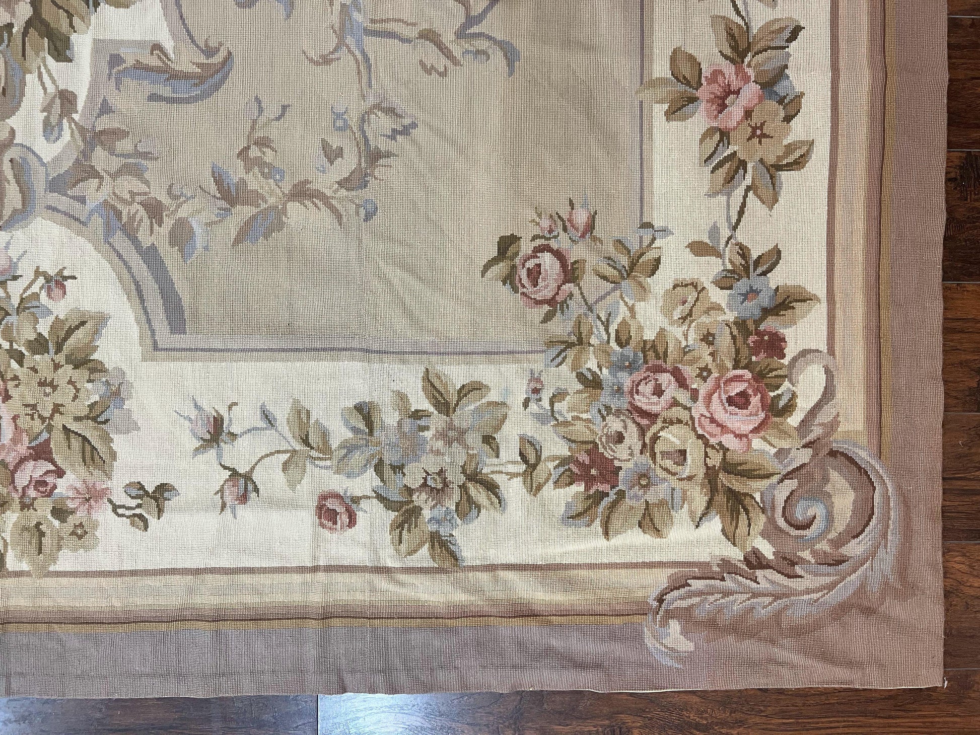 Aubusson Needlepoint Rug 9x12, VIntage Handmade Wool Beige Floral European Elegant Rug 9 x 12, Floral Roses - Nuvé