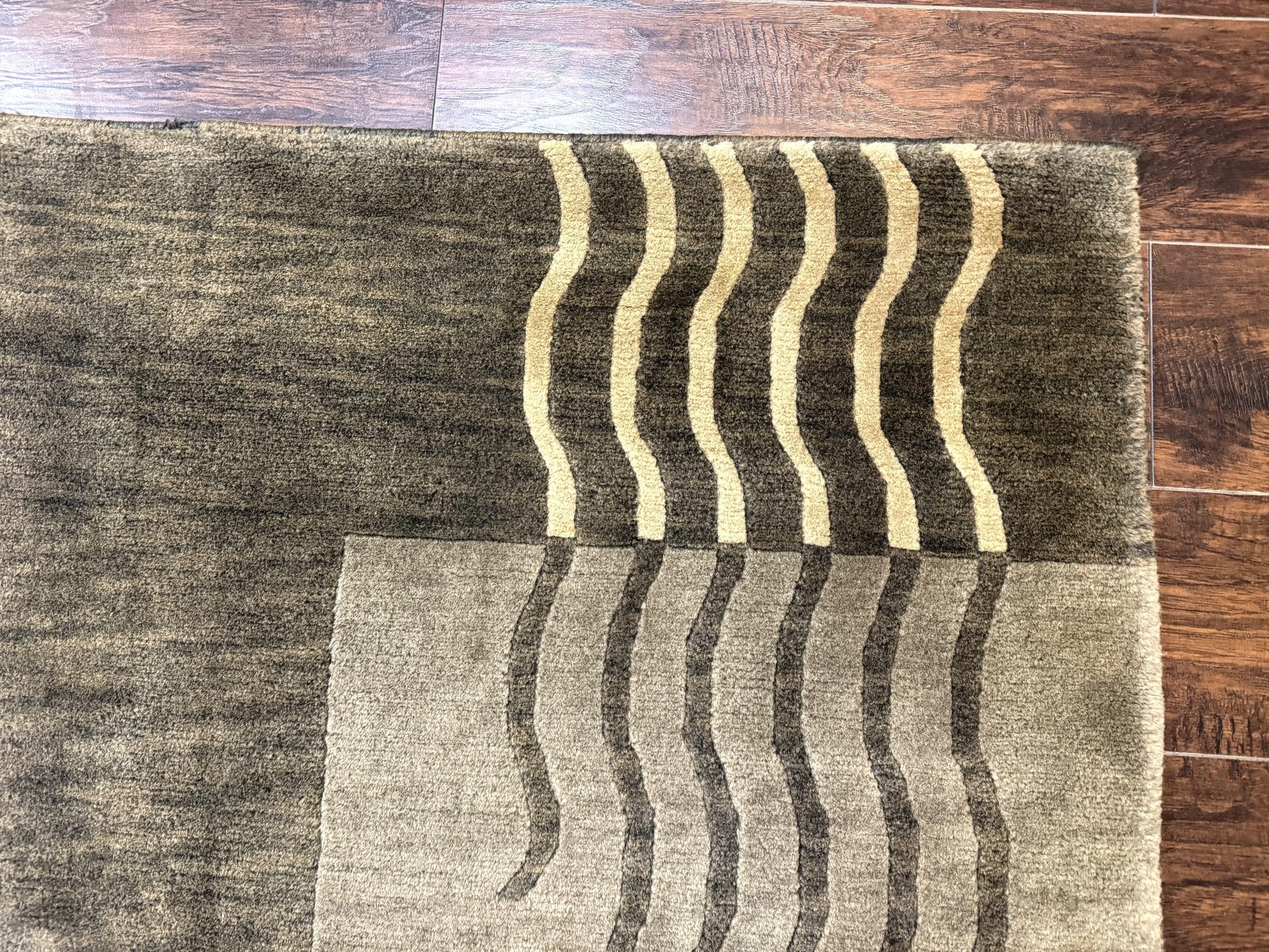 Modern Tibetan Wool Rug 3.6 x 5.6, Shades of Green, Abstract Design - Nuvé