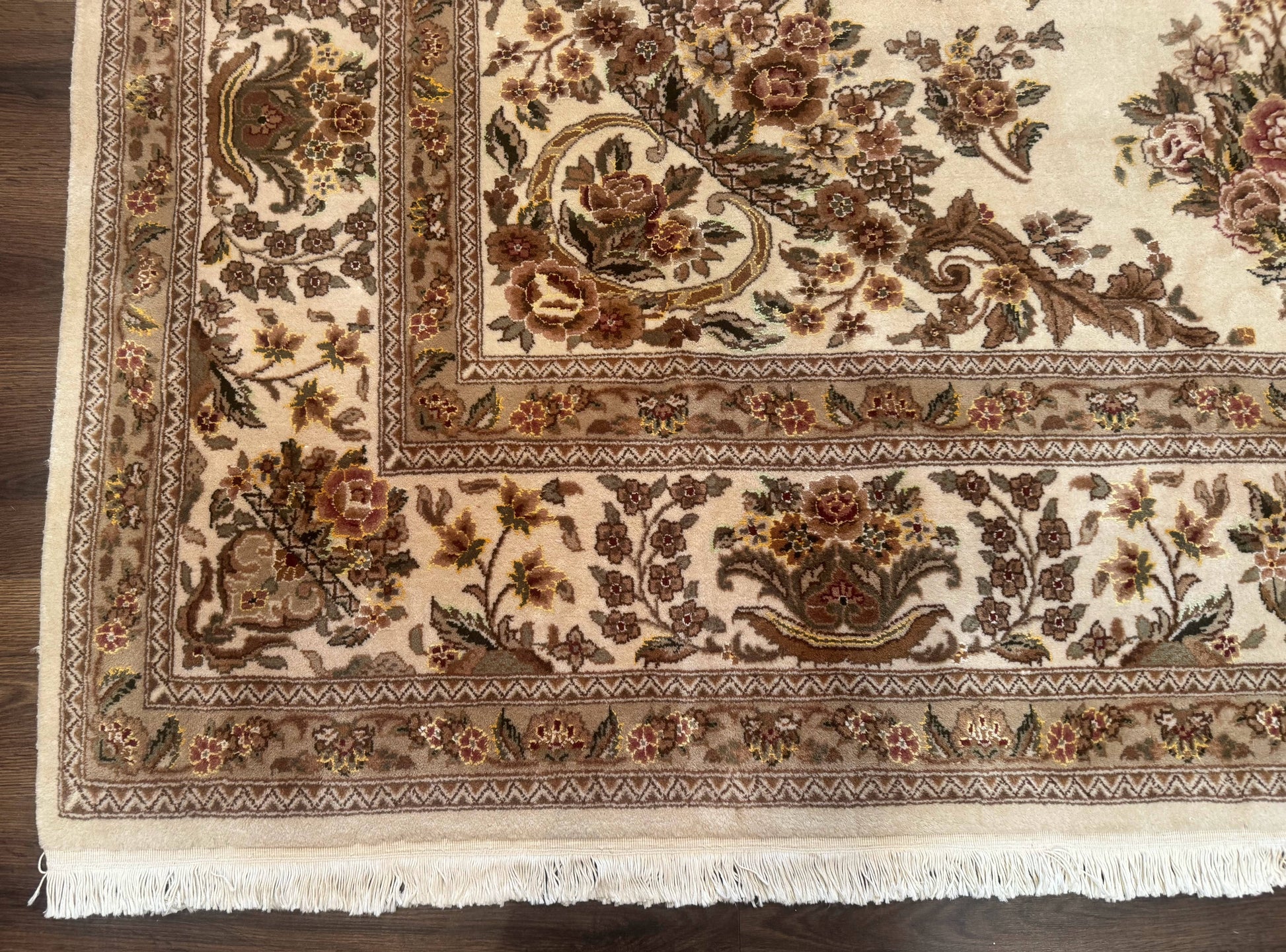 Sino Persian Rug 8x10, Floral, Elegant, Fine 225 KPSI, Beige, Wool & Silk - Nuvé