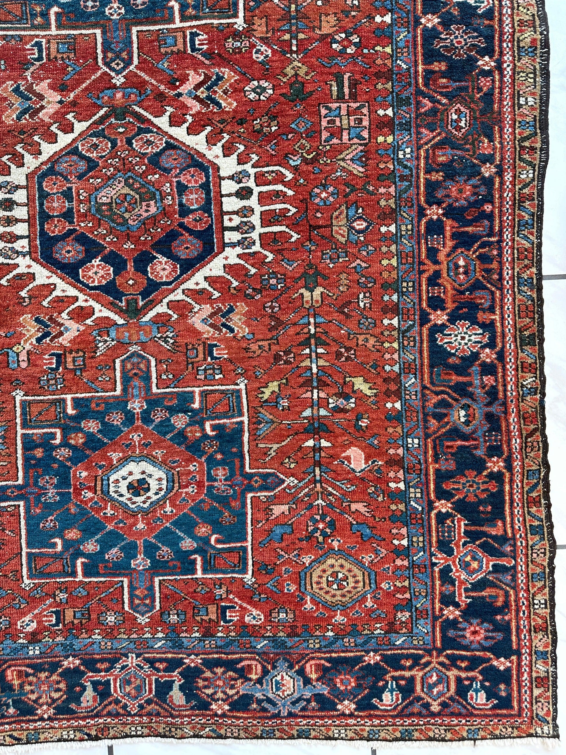 KARAJA Persian Antique Heriz Rug  4'9" x 6' - Nuvé