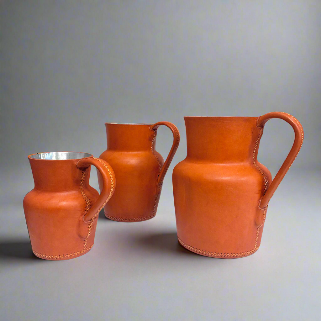 Verano | Leather Carafe Set (3) - Nuvé