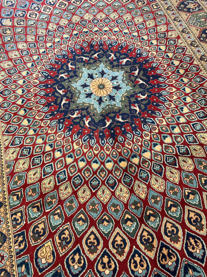 Afghani Parak Hand-Knotted Wool Rug | 6’6″ x 9’10″ Traditional Dome Motif - Nuvé