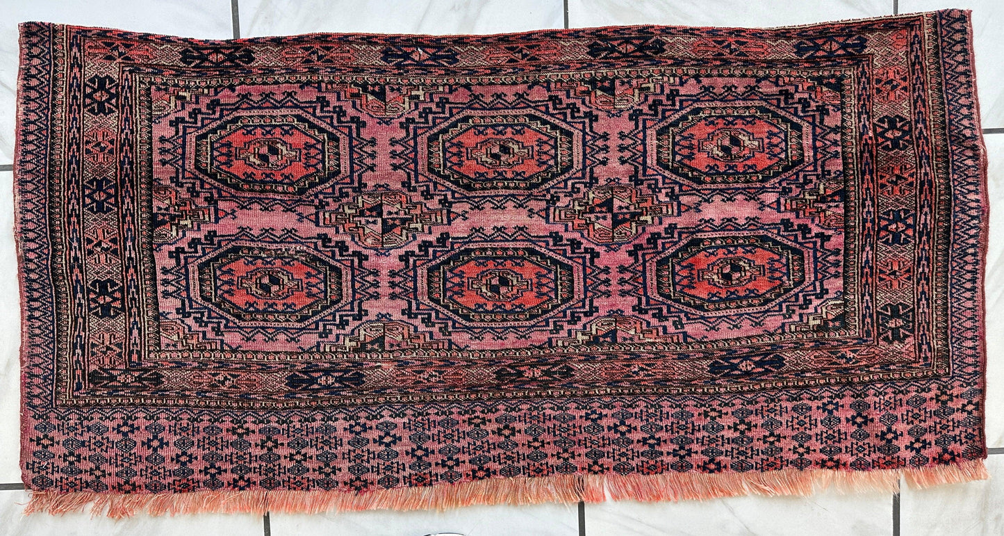 Saryk Turkmen Trapping Torba – 53″ x 25″ - Nuvé