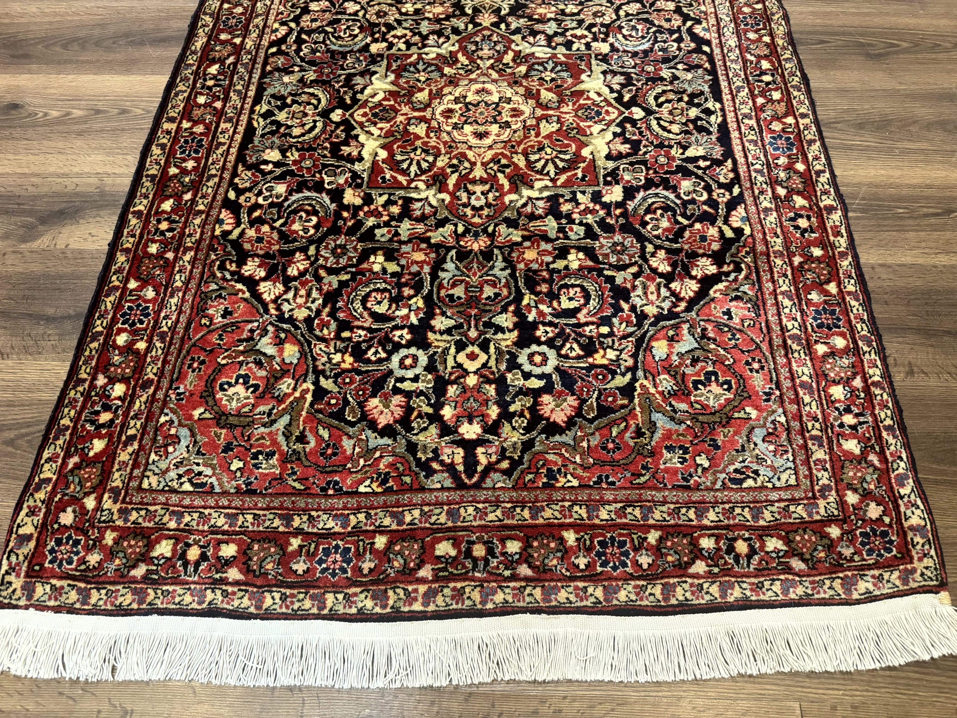 Antique Persian Sarouk Rug 4x5, Dark Blue and Red, Floral Medallion, Fine - Nuvé