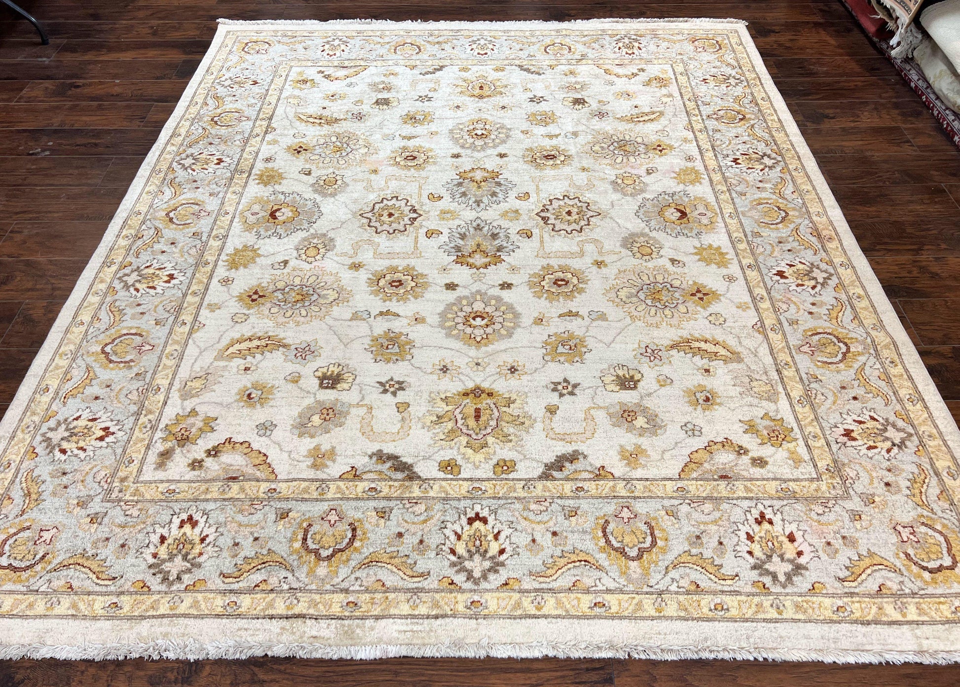 Peshawar Rug 8x10, Oushak Rug, Neutral Colors Hand Knotted Farmhouse Rug - Nuvé