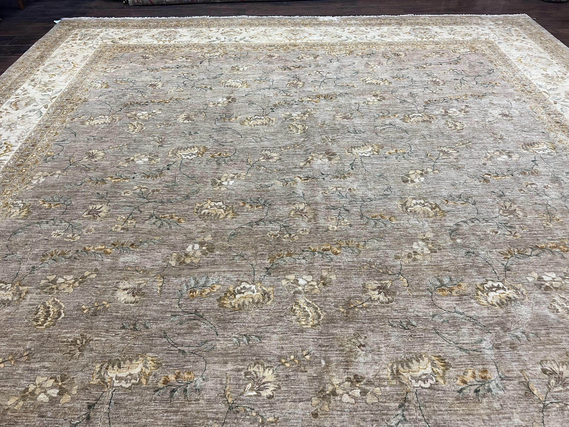 Pak Persian Rug 12x15, Wool Hand Knotted Oriental Floral Carpet, Signed by Master Weaver, 12x15 Large Palace Size Rug - Nuvé