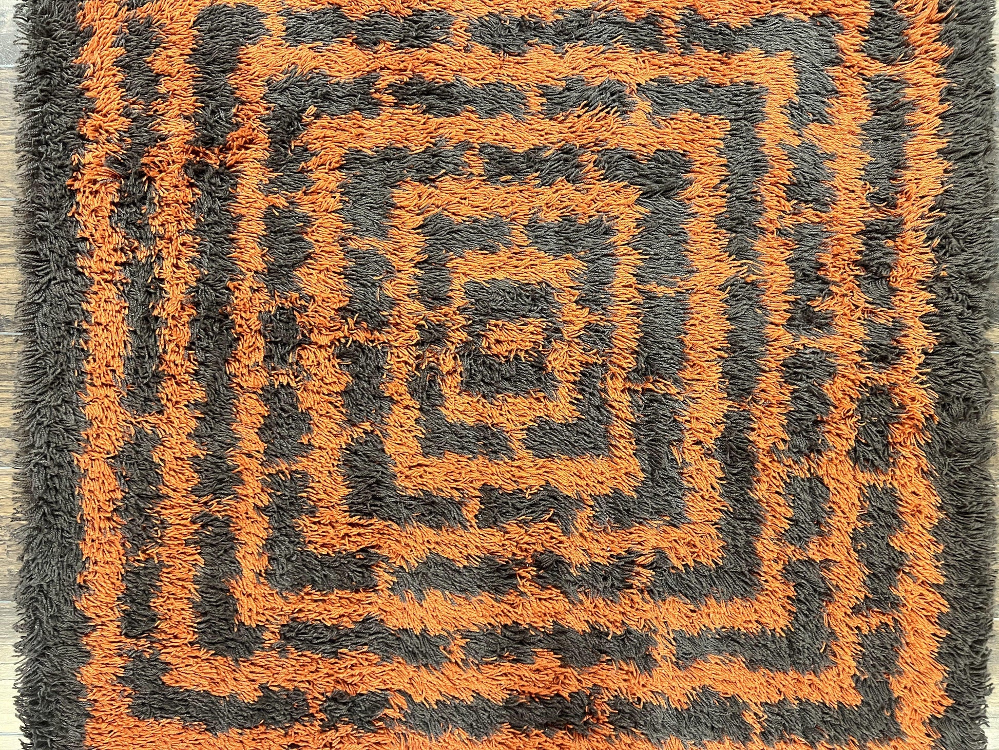 Vintage Rya Shag Rug 4.6 x 6.6, Abstract Design, Brown and Orange, Mid Century Danish Rya Carpet - Nuvé