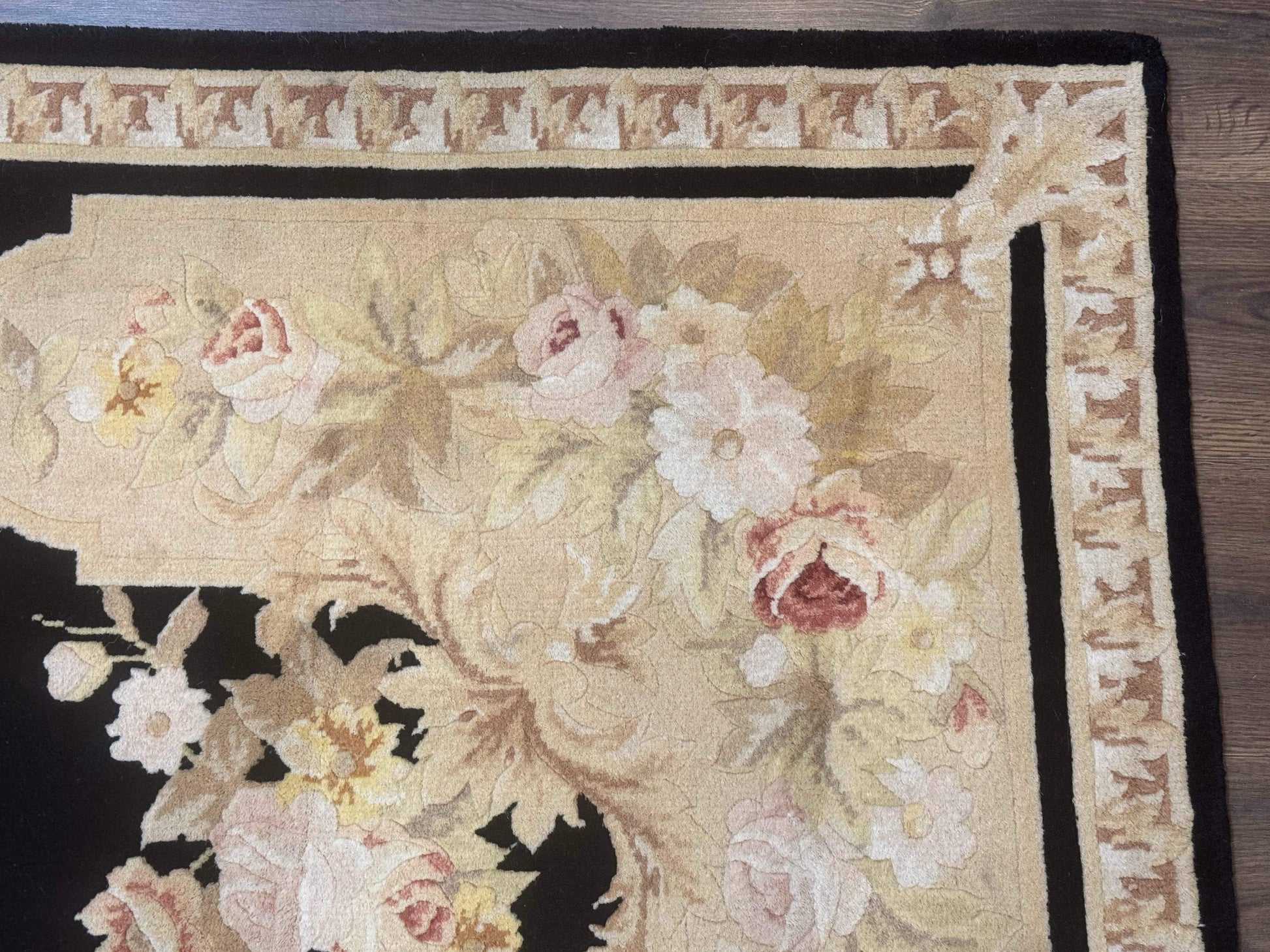 Chinese Aubusson Rug 6x9, Wool Pile, Black, Floral, Elegant - Nuvé