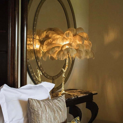 Ostrich Feather Table Lamp - Nuvé